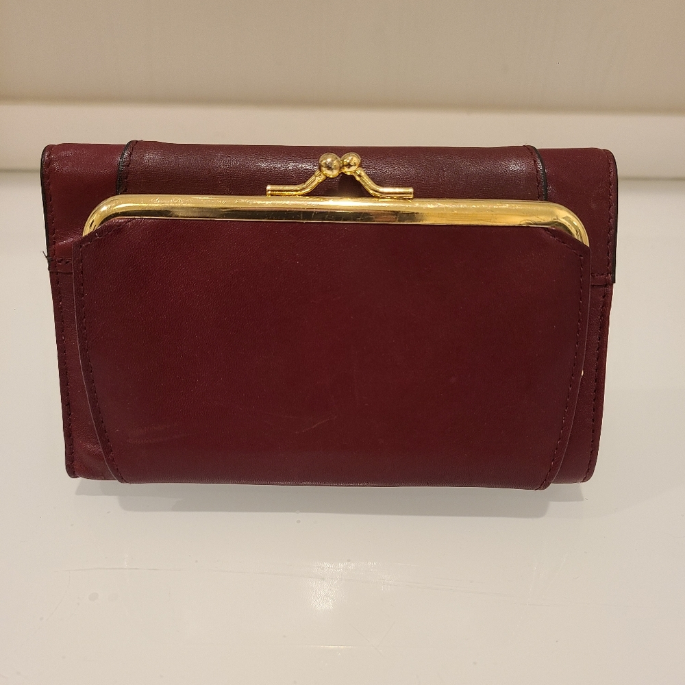 Buxton Glazed Red Leather Cowhide Tri-fold Wallet with Gold Hardware